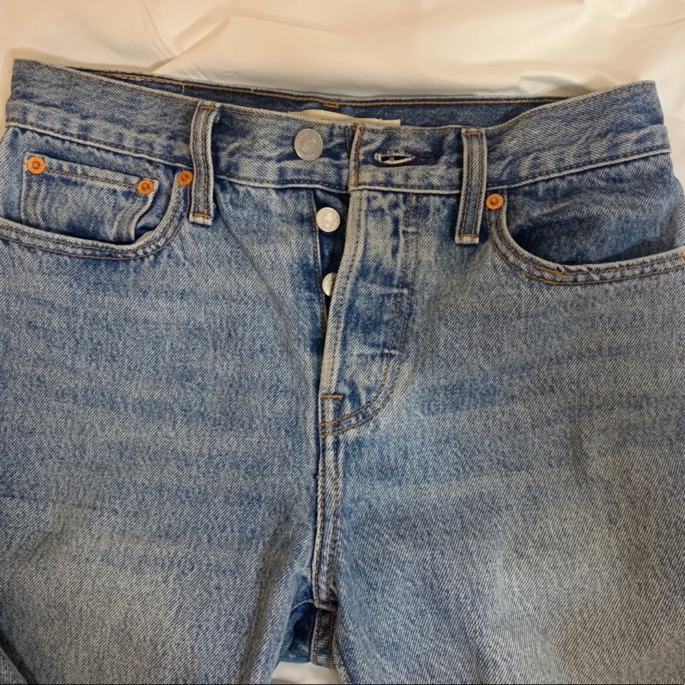 Free People Wedgie Straight Legged Levi’s